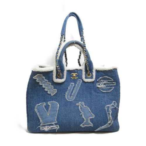 Pre-owned Chanel Tote In Blue