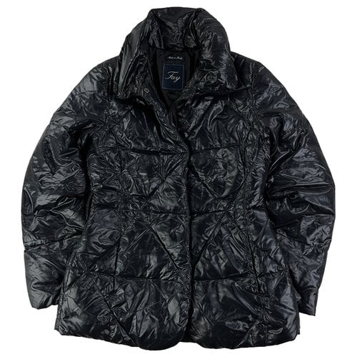 Pre-owned Fay Coat In Black
