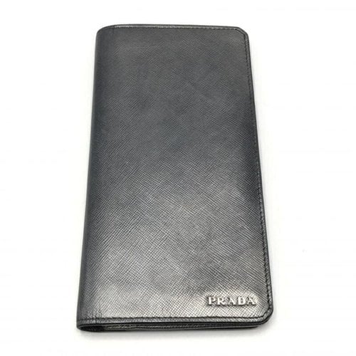 Pre-owned Prada Leather Wallet In Silver