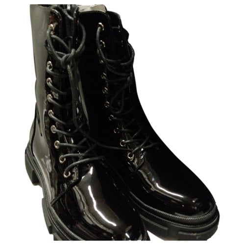 Pre-owned Alberto Guardiani Patent Leather Boots In Black