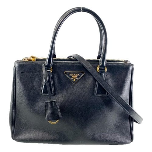 Pre-owned Prada Galleria Leather Handbag In Black