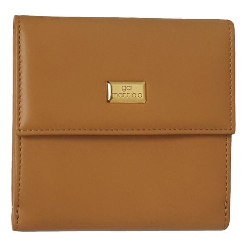 Pre-owned Gai Mattiolo Leather Wallet In Camel