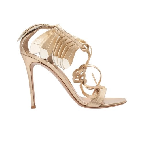 Pre-owned Gianvito Rossi Cloth Sandal In Gold
