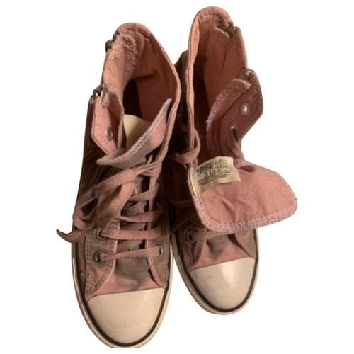 Pre-owned Converse Cloth Boots In Pink