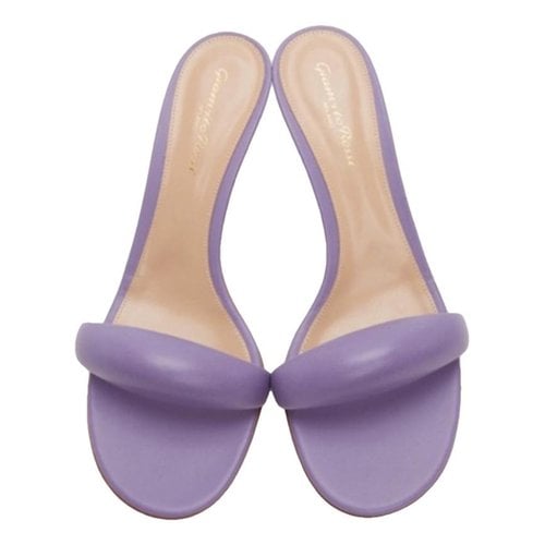 Pre-owned Gianvito Rossi Leather Heels In Purple