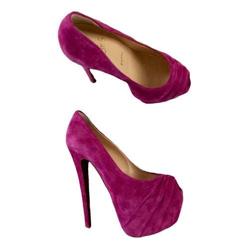 Pre-owned Christian Louboutin Heels In Pink