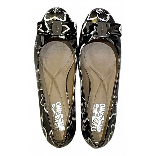 Pre-owned Ferragamo Patent Leather Ballet Flats In Other
