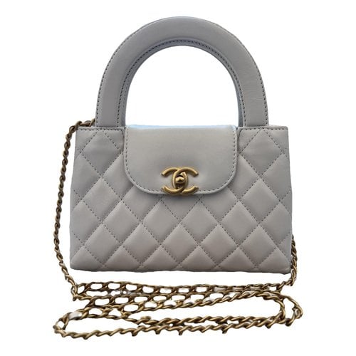 Pre-owned Chanel 19 Leather Mini Bag In White