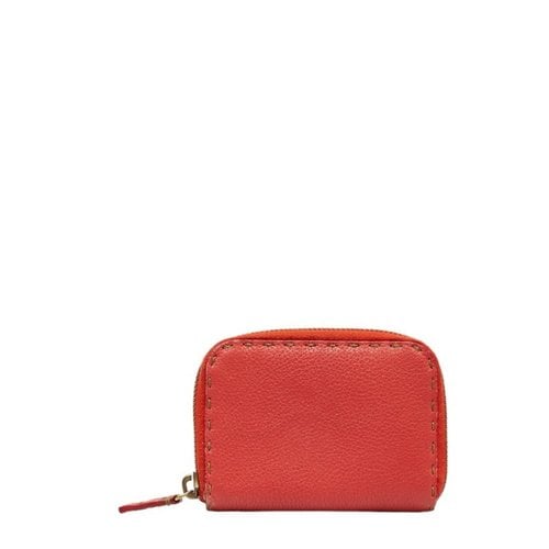 Pre-owned Fendi Leather Purse In Red