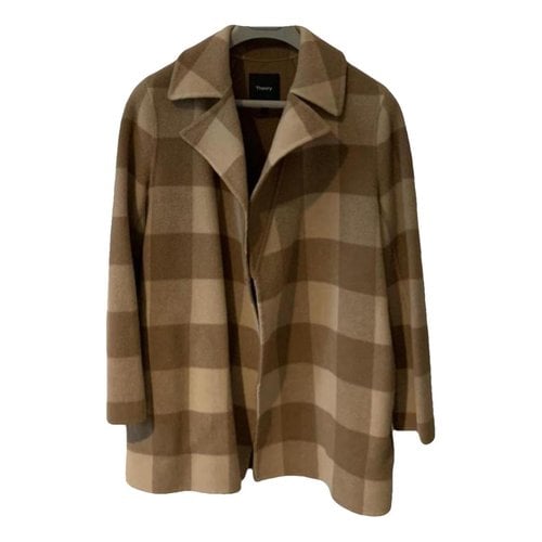 Pre-owned Theory Wool Coat In Camel