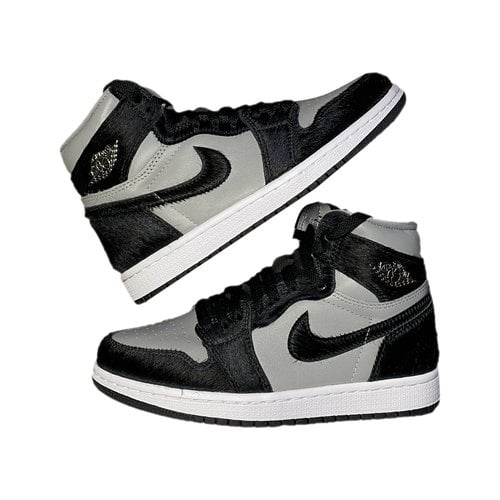 Pre-owned Jordan 1 Leather Trainers In Black