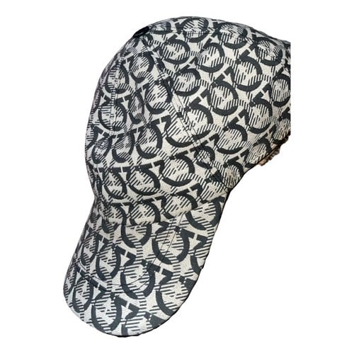 Pre-owned Ferragamo Hat In Grey