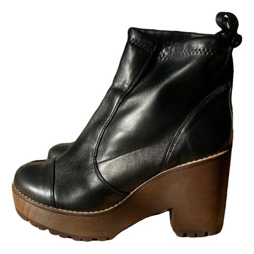 Pre-owned Baltarini Leather Boots In Black
