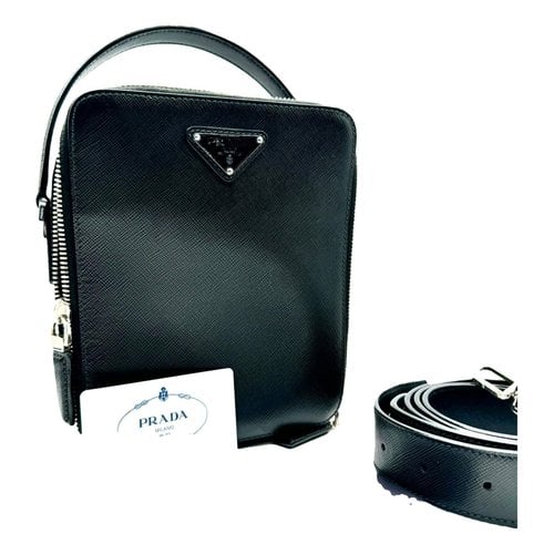 Pre-owned Prada Leather Crossbody Bag In Black