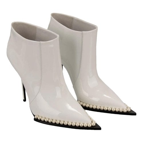 Pre-owned Dolce & Gabbana Leather Boots In White