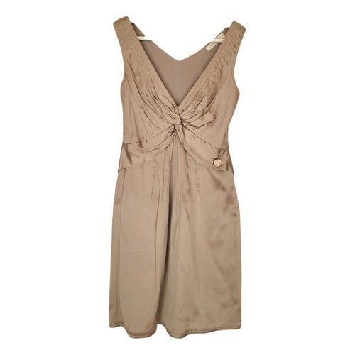 Pre-owned Guess Silk Mid-length Dress In Grey
