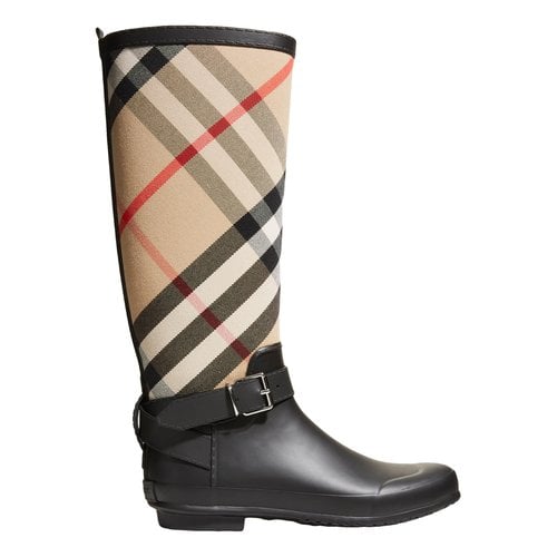Pre-owned Burberry Boots In Beige