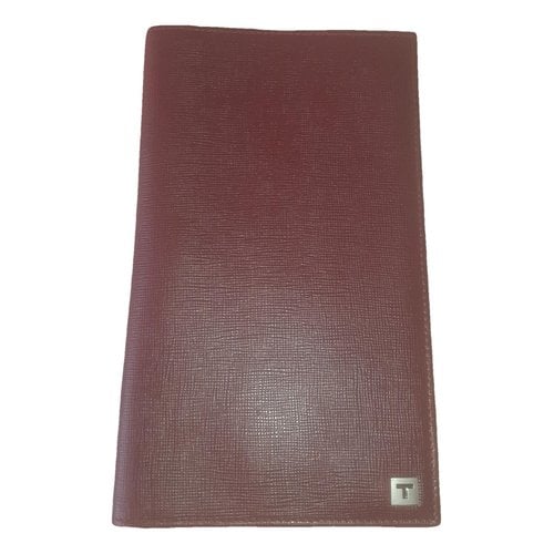 Pre-owned Le Tanneur Leather Wallet In Burgundy