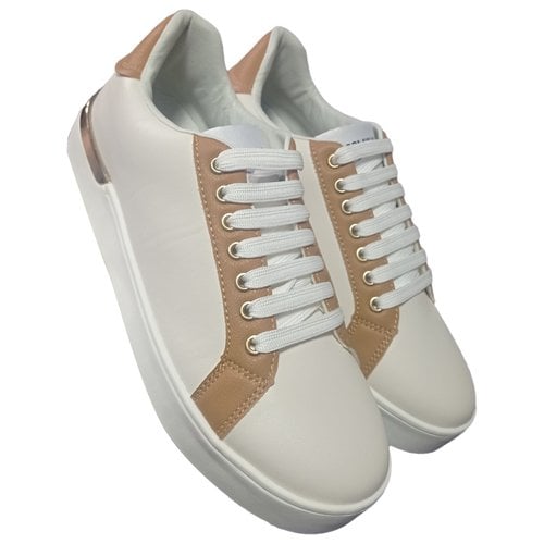 Pre-owned Fracomina Vegan Leather Trainers In White