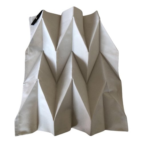 Pre-owned Issey Miyake Cloth Tote In White