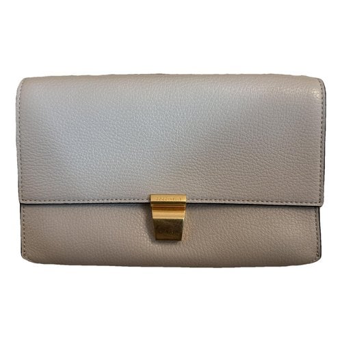 Pre-owned Coccinelle Leather Clutch Bag In White