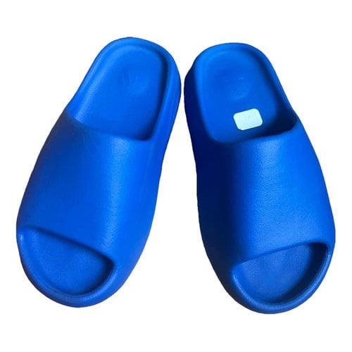 Pre-owned Yeezy X Adidas Slide Sandals In Blue