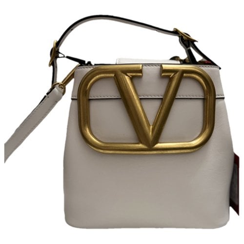 Pre-owned Valentino Garavani Vlogo Leather Crossbody Bag In White