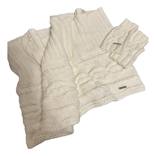 Pre-owned Michael Kors Scarf In White