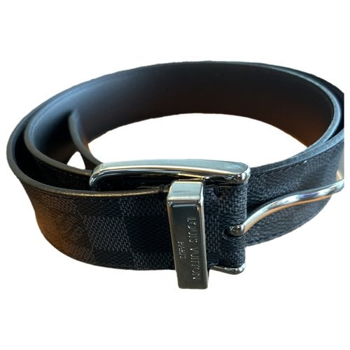 Pre-owned Louis Vuitton Leather Belt In Black
