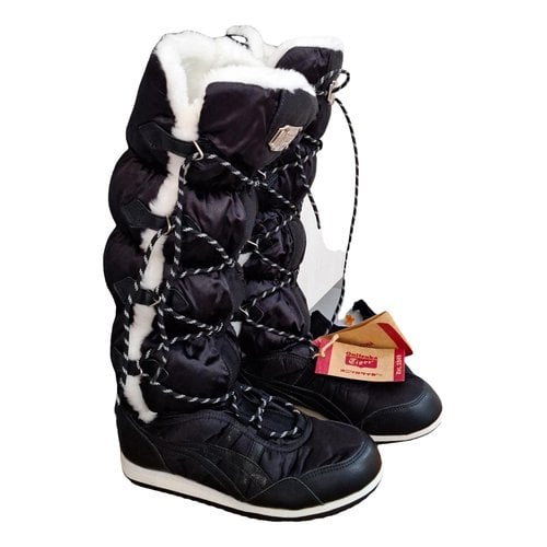 Pre-owned Onitsuka Tiger Faux Fur Boots In Black