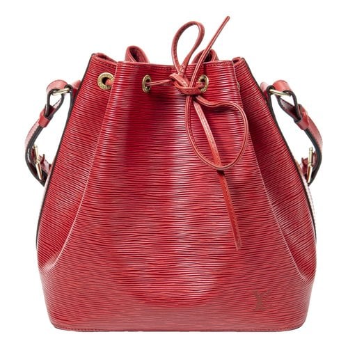 Pre-owned Louis Vuitton Néonoé Leather Handbag In Red