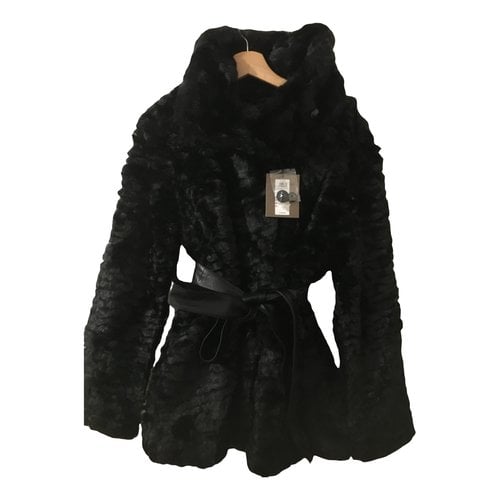 Pre-owned Vila Faux Fur Coat In Black