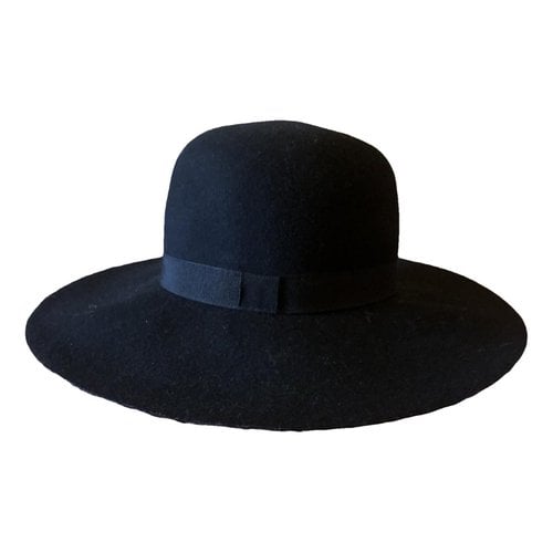 Pre-owned Jijil Wool Hat In Black