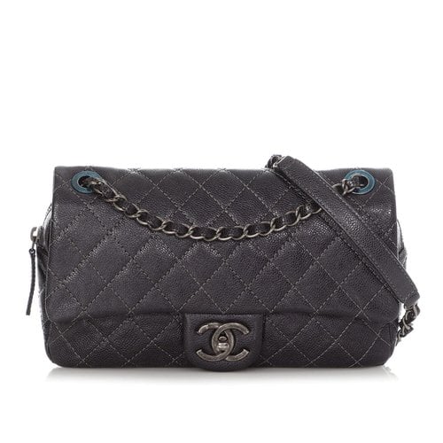 Pre-owned Chanel Leather Crossbody Bag In Silver