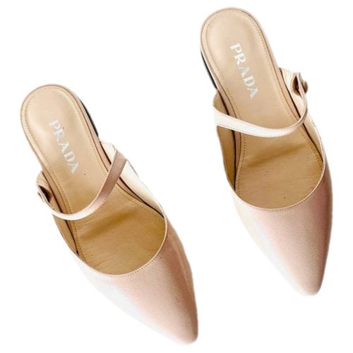 Pre-owned Prada Patent Leather Flats In Beige