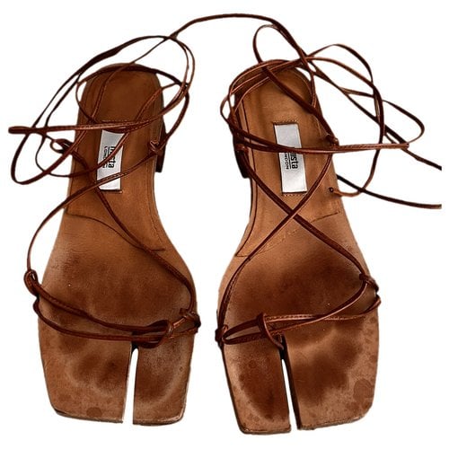 Pre-owned Miista Leather Sandal In Brown