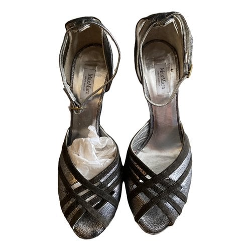 Pre-owned Max Mara Atelier Leather Heels In Metallic