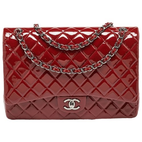 Pre-owned Chanel Patent Leather Handbag In Red