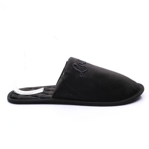 Pre-owned Louis Vuitton Cloth Flats In Black