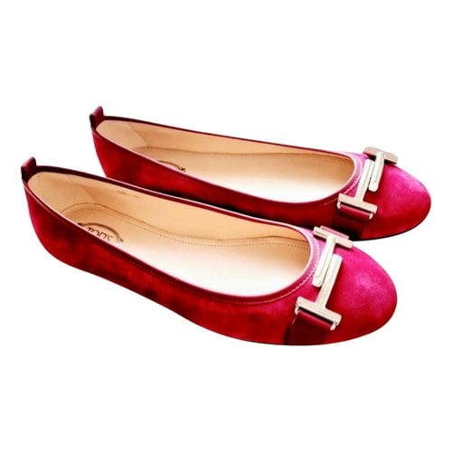 Pre-owned Tod's Ballet Flats In Burgundy