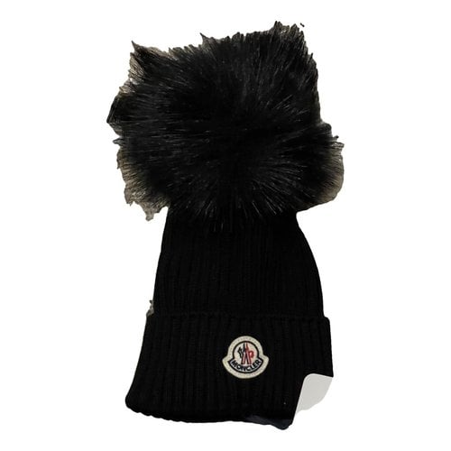 Pre-owned Moncler Wool Cap In Black