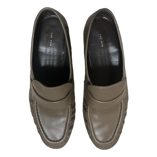 Pre-owned The Row Leather Flats In Brown
