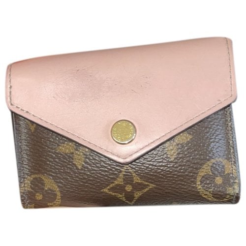 Pre-owned Louis Vuitton Zoé Leather Wallet In Pink