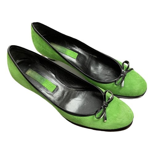 Pre-owned Marc Jacobs Heels In Green