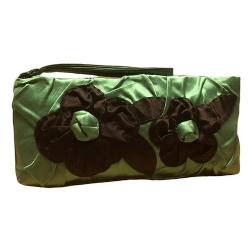 Pre-owned Valentino Garavani Silk Clutch Bag In Green