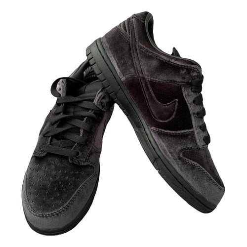 Pre-owned Nike Velvet Trainers In Black