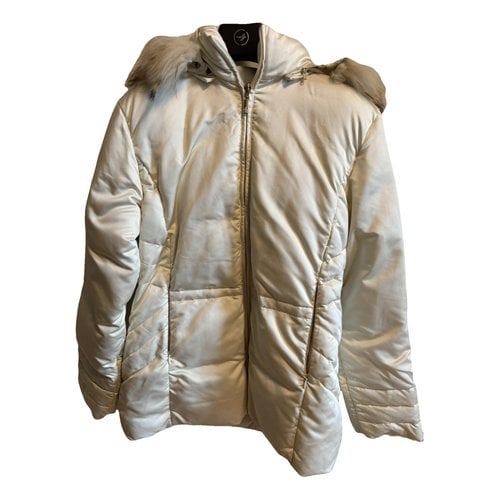 Pre-owned Moncler Classic Silk Puffer In White
