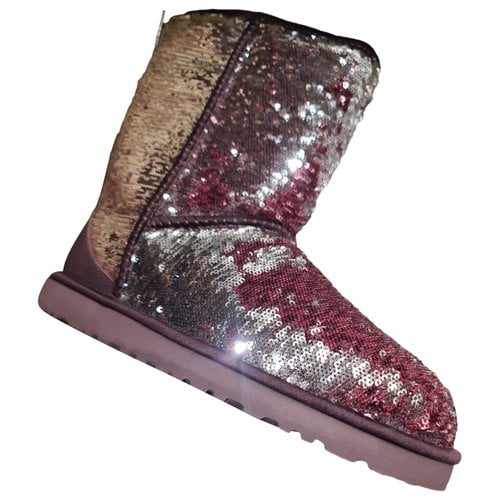 Pre-owned Ugg Glitter Snow Boots In Purple