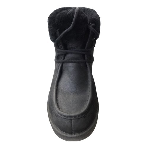 Pre-owned Ugg Leather Lace Up Boots In Black