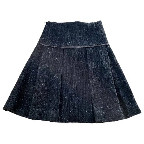 Pre-owned Carolina Herrera Tweed Mid-length Skirt In Black